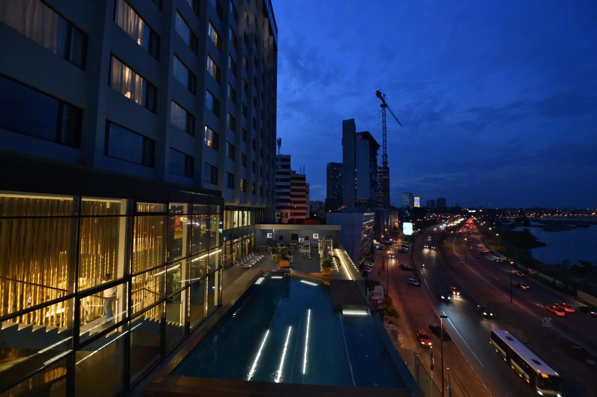 Pullman Abidjan Hotel Buitenkant foto