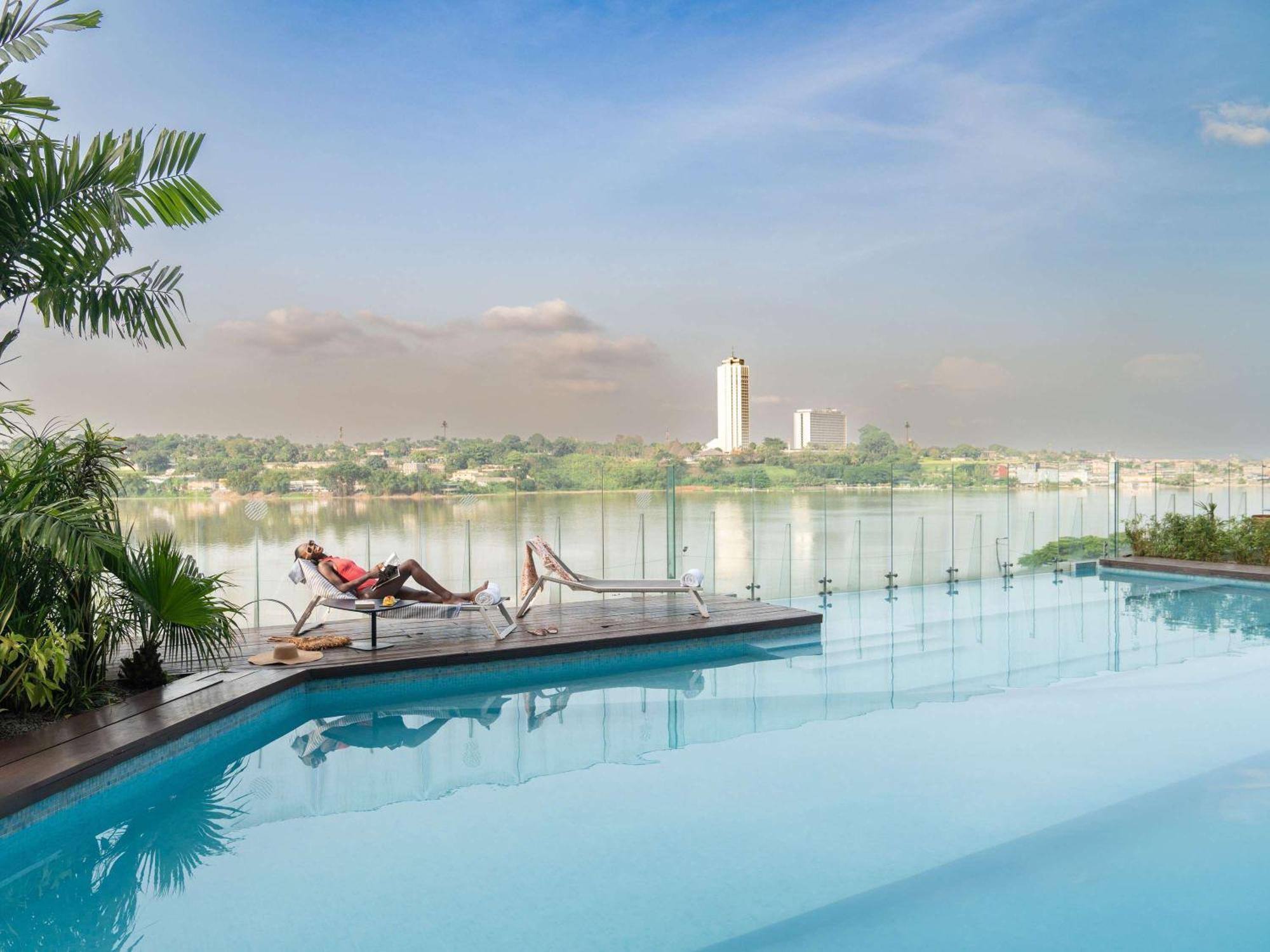 Pullman Abidjan Hotel Buitenkant foto