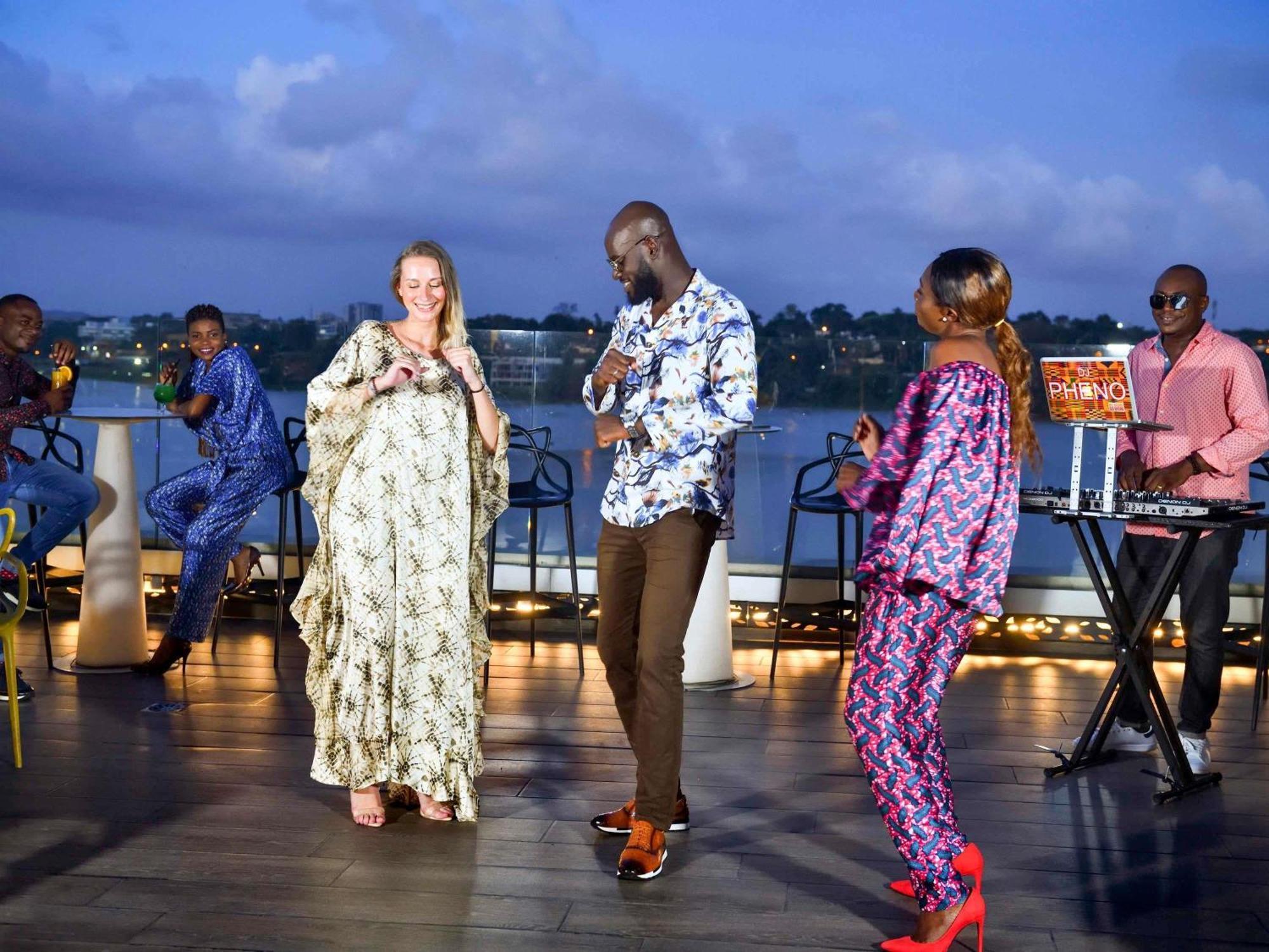 Pullman Abidjan Hotel Buitenkant foto